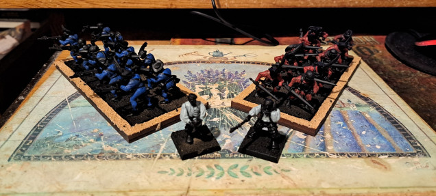 Crossbows on left, Swordsmen on right, artillerymen in middle.