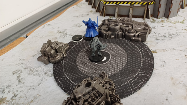 On the right flank, a duel between a Wizard and Robot breaks out. They will slug it out for three turns with neither giving enough ground for the point to be claimed.