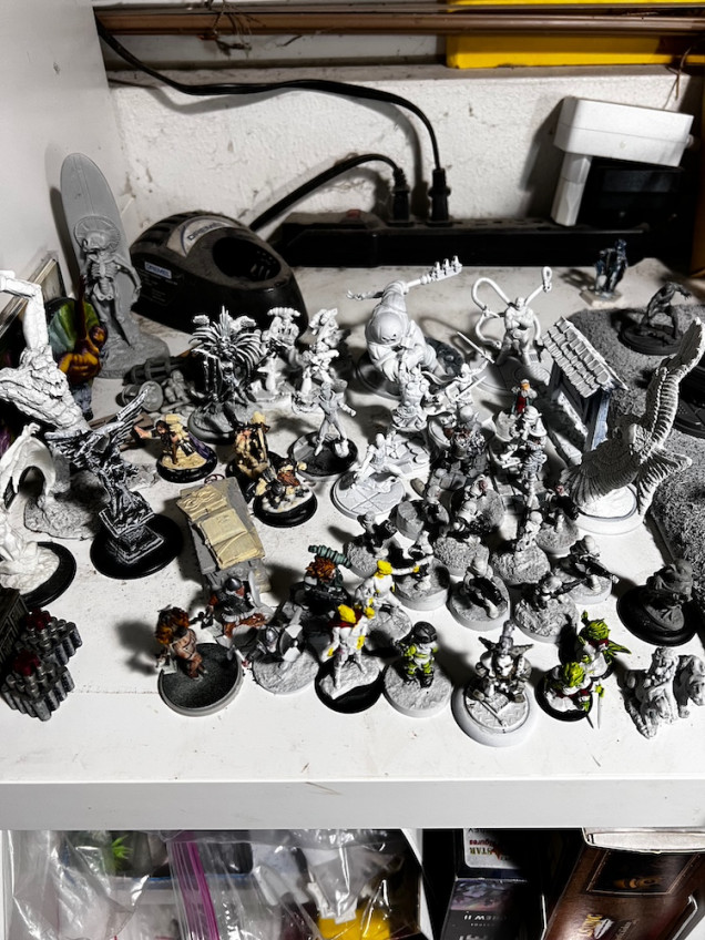 Still way too many waiting. I can't prime any more until I make a little more room.  Looks like the last Terrain Crate bits and the Hasslefree Grimm will be my next focus.