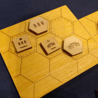 Try Out A Neat Tactical Viking Puzzle With Turnabout Games' Bord | Stand 2-996