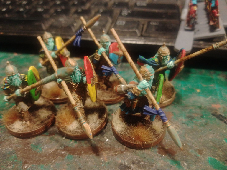  I used a brilliant GW technical paint called Nihilakh Oxide to 