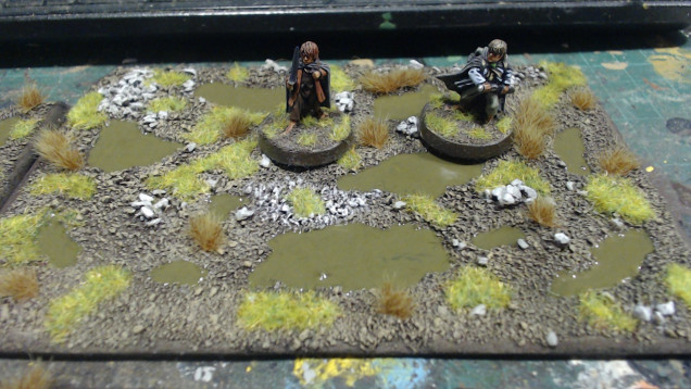 The bog also works for fantasy or historical or sci fi games of a larger scale, here Frodo and Sam could very well be in the Dead Marshes with this terrain.