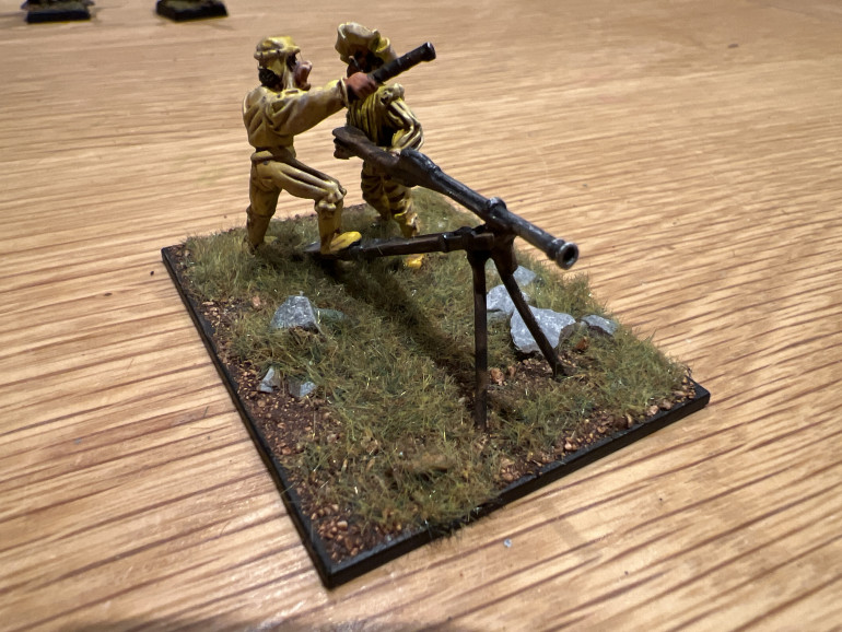 A test model for my next unit of handgunners. They shall be yellow, with handbusche light gun!