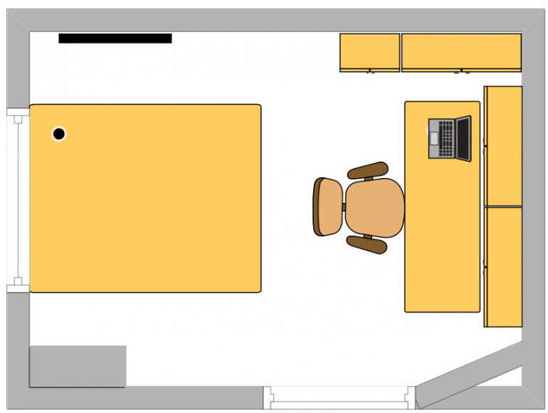 Room layout with a 5x4 gaming table