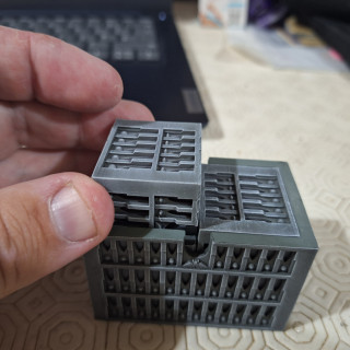 First test print of nesting buildings