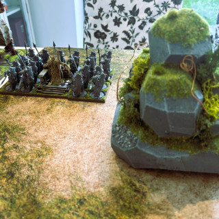 BATTLE REPORT!!!!!!1500 points Hundred Kingdoms Vs The Spires