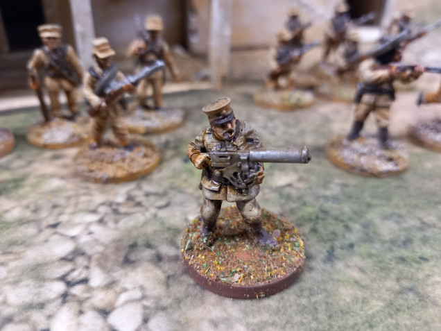 I immediately printed this chap from knuckle duster as my machine gun team. Obviously it needs to be mounted on a tripod but it's more fun this way.