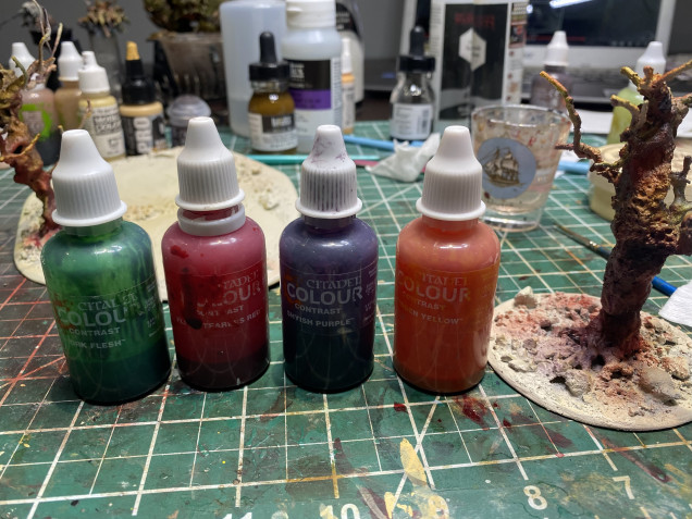 GW contrast paints