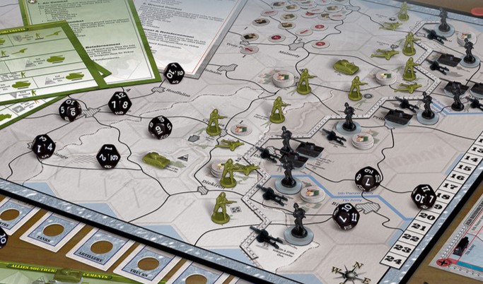 Axis & Allies: Battle For The Deep – Gioco Da Tavolo Strategico Sottomarino 2v2 Con 112 Miniature