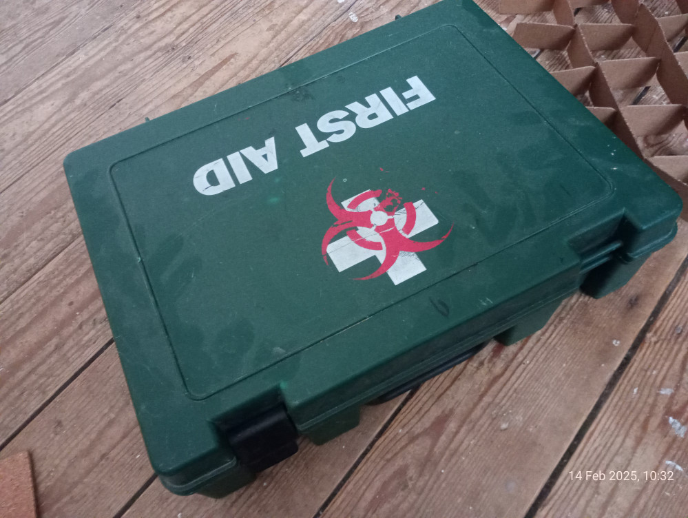 Bolt action carry case