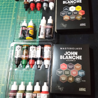 Painting the troops (finally)