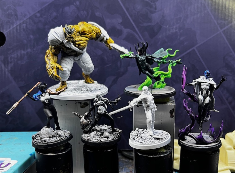 Saturday night found Black Dwarf replacing Abomination and getting some base coats on while Ebony Maw was replaced with the first Baron Zemo