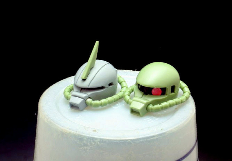 I also used the engraver to accentuate existing armour grooves.