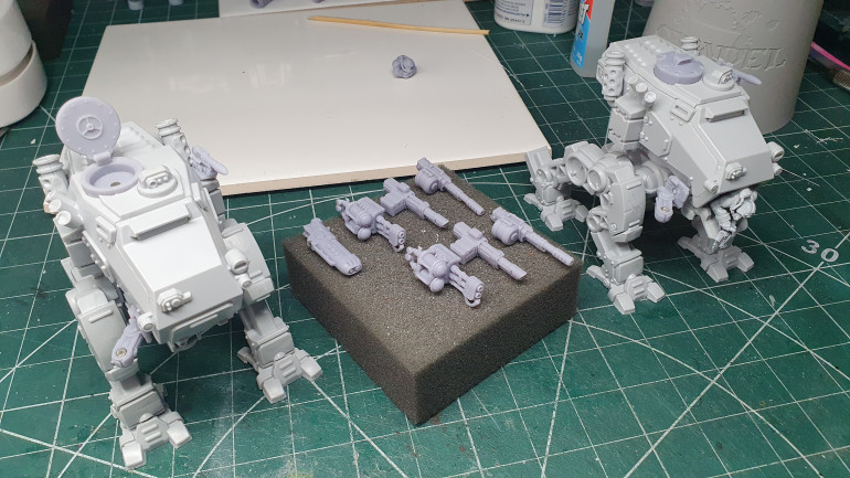 4 Legs Good, 2 Legs Bad