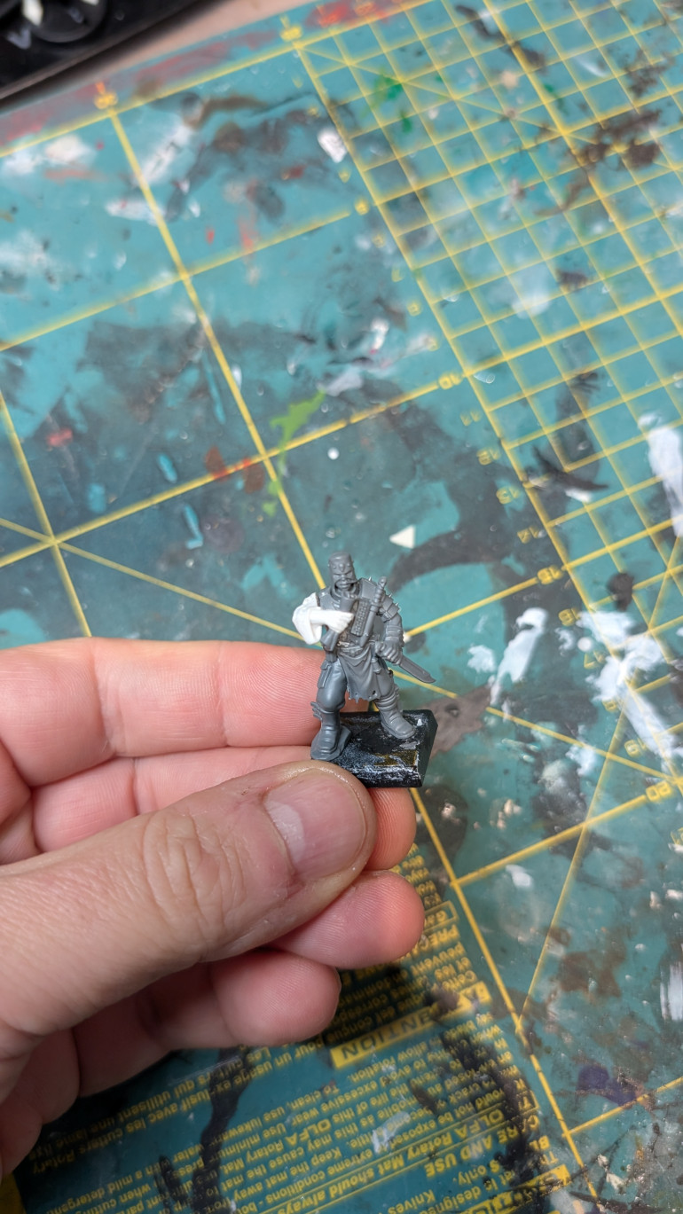 Inquisitorial Agents kitbashed as Cult of the Possessed