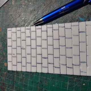 Adding some bits and bobs to the foldable buildings