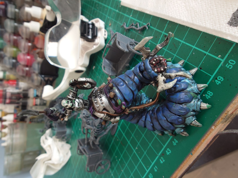 Then I used a make up sponge dipped in white spirit to wipe off the excess, and even if I do say so myself it's come out ok . Next job it to highlight.