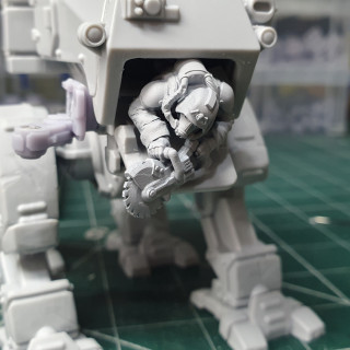 4 Legs Good, 2 Legs Bad