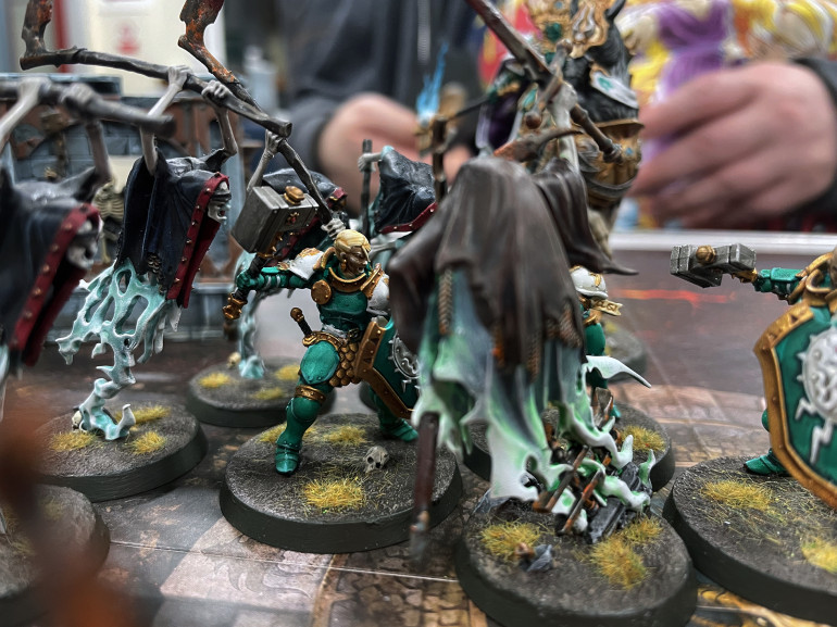 Stormcasts vs Nighthaunts