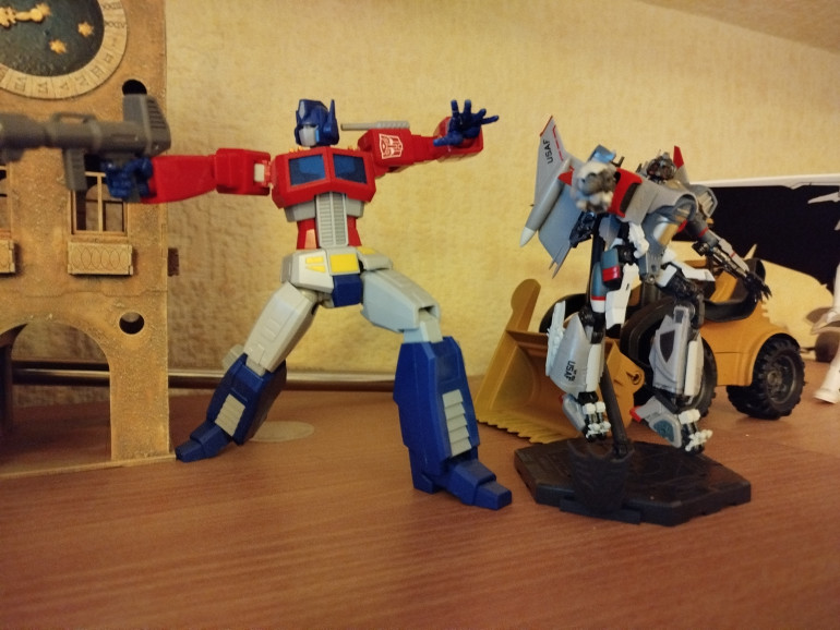 Side by side size comparison