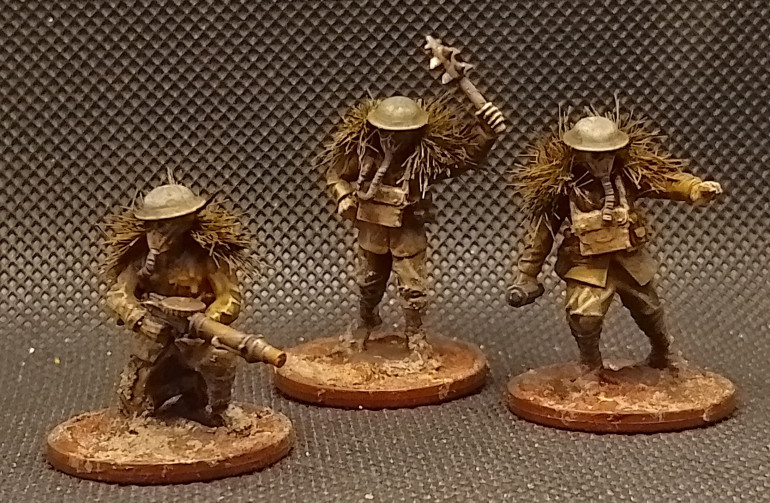 A group of loyals are guarding some crates full of loot that the quartermaster back at the bunker wants the crew to liberated for him. In his words