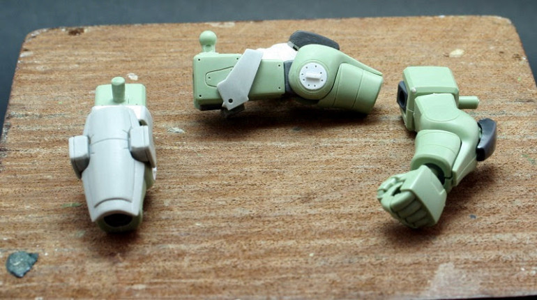 I am still working on the arms. They are probably the hardest part to detail convincingly.