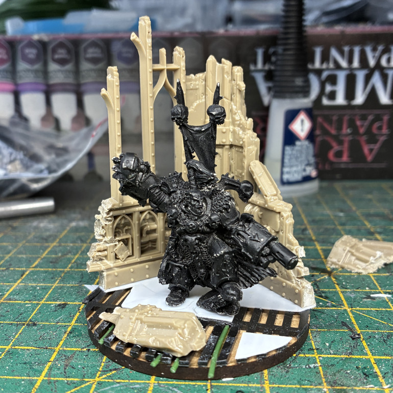 Planning a Chaos Lord Diorama