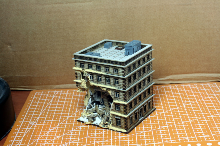 Some fixing with milliput and acrylic past.