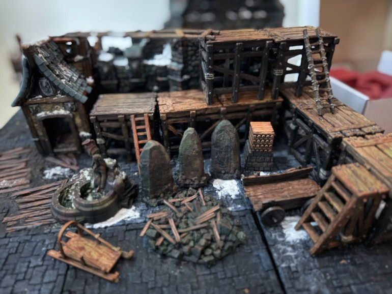 Added some scatter pieces and scaffolding to the set