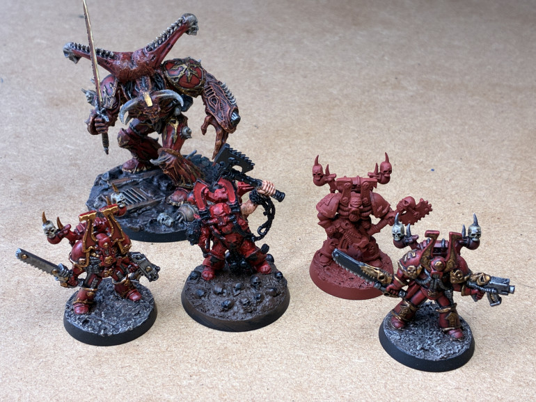 Chaos Space Marine models I didn’t sell, the only figure missing is the one I used for the diorama (see later entries).