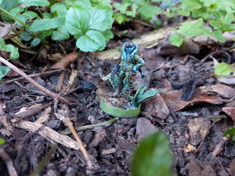 I found some nice alternative starwars stl files from David Sheff models. I first printed this free file before moving on to a Yavin based jungle set of rebels who just so happen to look like a certain rescue team from another movie. I also printed an imperial mini based on a certain lady the rescue team captured