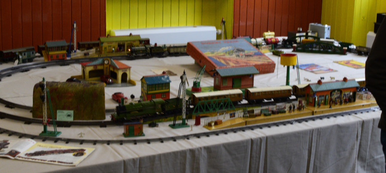 O Gauge
