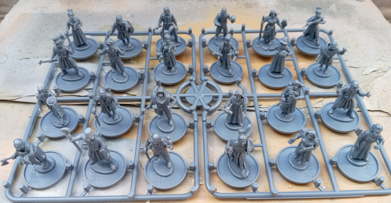 Front row second from left has right arm and head from Frostgrave Wizards. Given the fez I think his name is Tommy the Cooper.