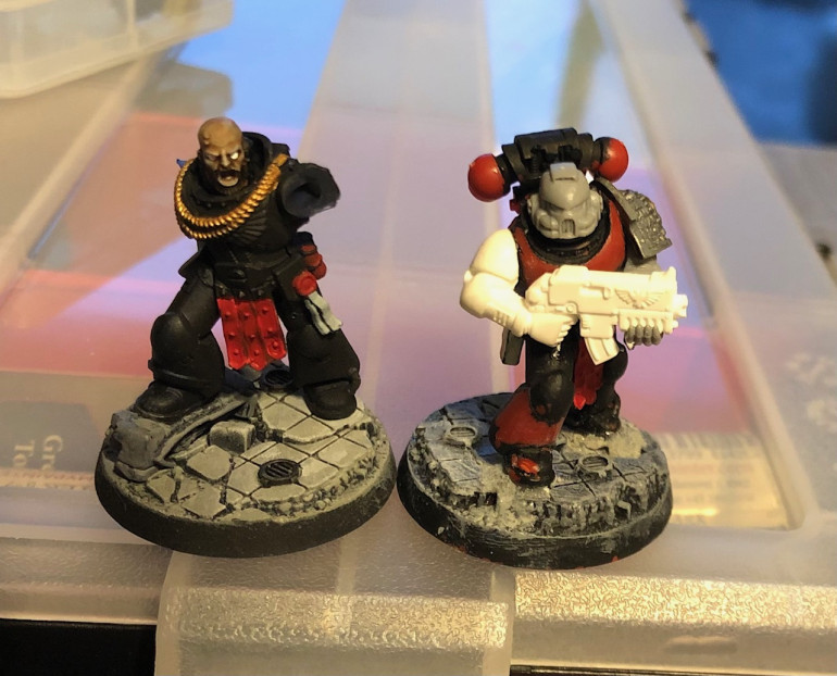 On the left is the armless original.  The modded version is on the right, with braid scraped off the breastplate and new arms.  Those arms are recast, by the way, and if that offends you, you DEFINITELY won't like my next post...