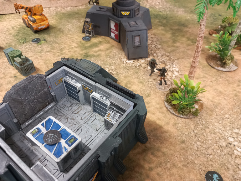 The counters and dice I use are all from the Alien rpg so they fit the theme. The marines move on to an objective which when rolled up crested a distraction which prevented any alien models within 18 inches from moving. This was useful as I kept rolling doubles bringing more on the board. Whenever a blop was neared a roll indicates if its a false alarm but I was getting D3+1 aliens everytime 