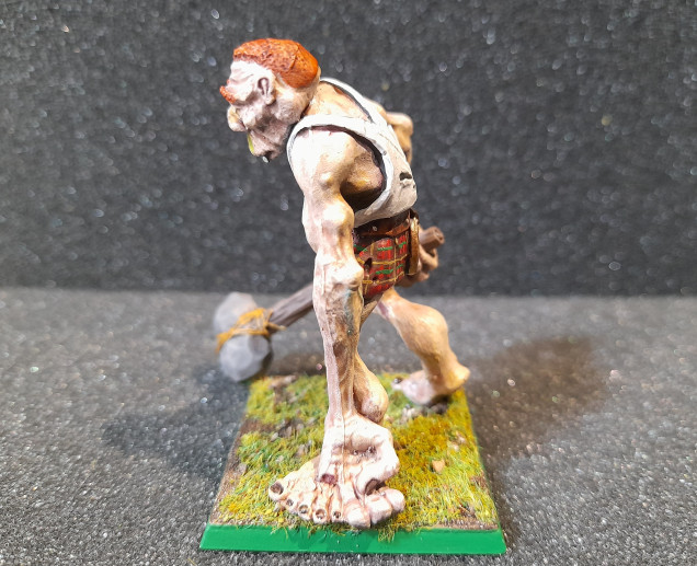 C28 Giant “Nine Fingers” 1986