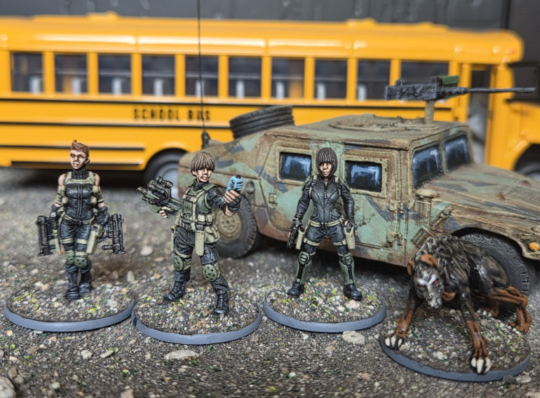 The cyberhound is from Heresy miniatures.....I think!