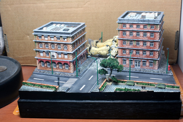Finally added the street lights, the tree and vegetation, as well as the post box.