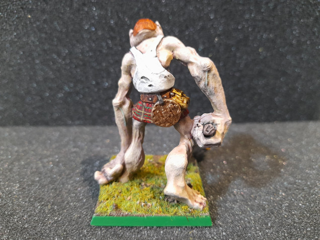 C28 Giant “Nine Fingers” 1986