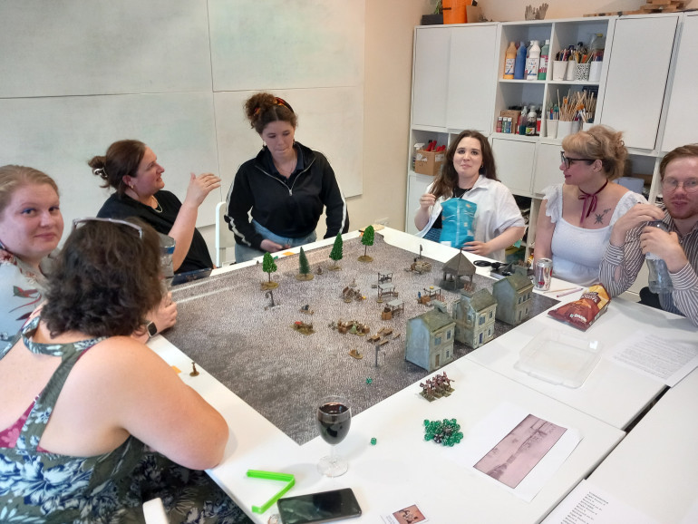 We got a gang of my coworkers round a table go play the game and the suggestions came thick and fast with an enthusiasm I wasn't expecting. The game was very chaotic which lends itself to the riot theme. People became very competitive for the cheese but also when it came to violence between players.