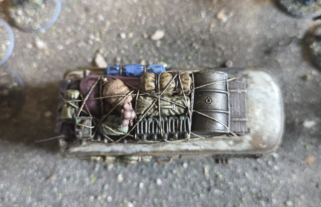 Top view of the stowage, maintained dull colours whilst highlighting up to avoid change of focus.