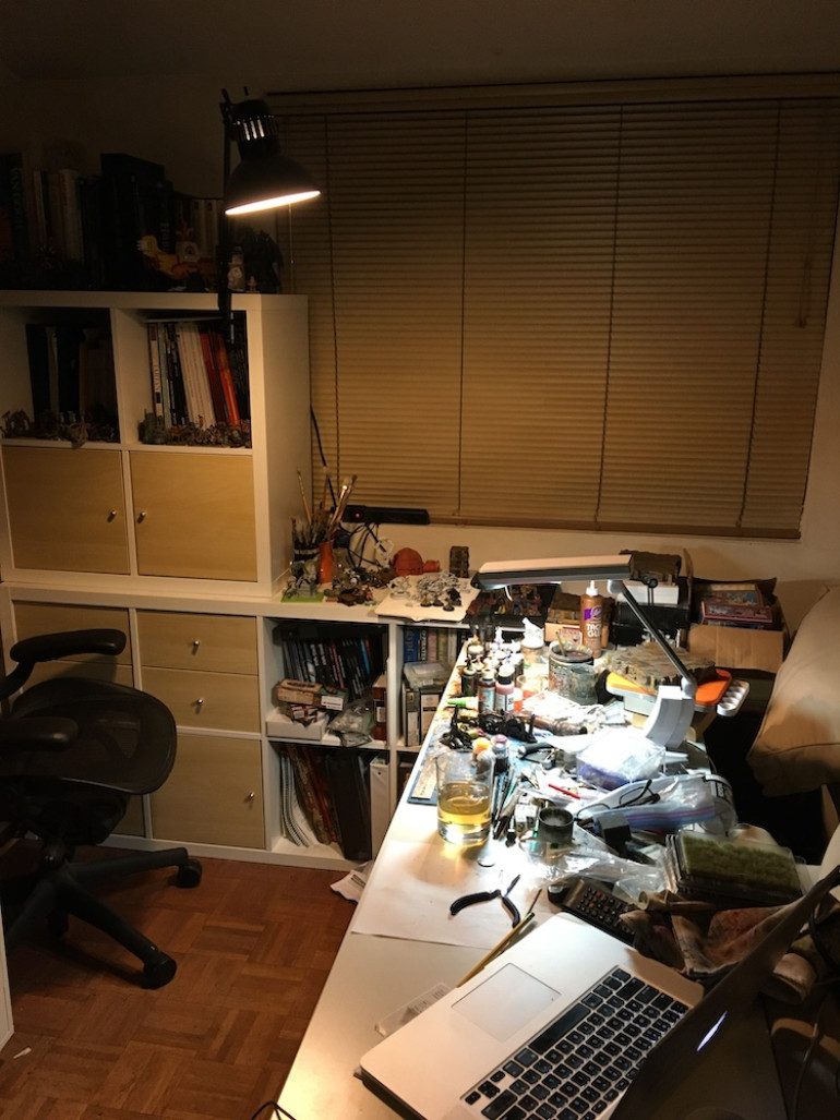 Just before I began packing everything up. Productive space but not a lot of horizontal surfaces showing.