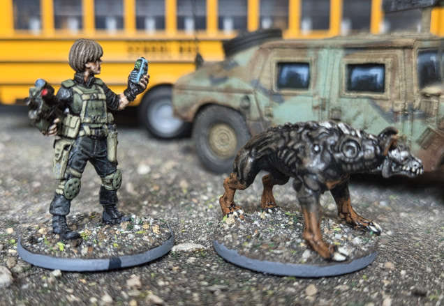 Close ups as I was very happy with the retro Nokia phone and the painting on the Doberman cyber hound.