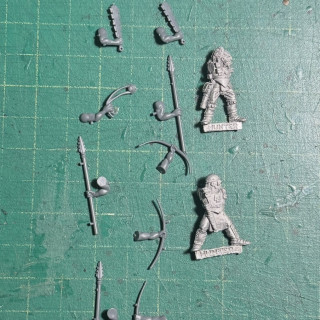 Alternative for bare arms for old Necromunda minis