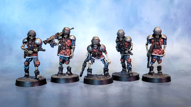 The Necro-Guards are skeleton versions of the game's Astroguards. I had a lot of fun painting the red and blue livery, I may pick up some actual Astroguards so I can do 