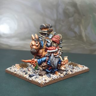 Dwarf Baggage Handler