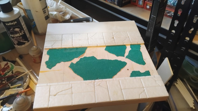 The idea is create a ruined post apocalyptic look, I will add overgrown plants, vines and mushrooms to fit my theme.