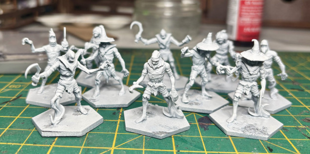 Time for spooky pumpkin heads!!