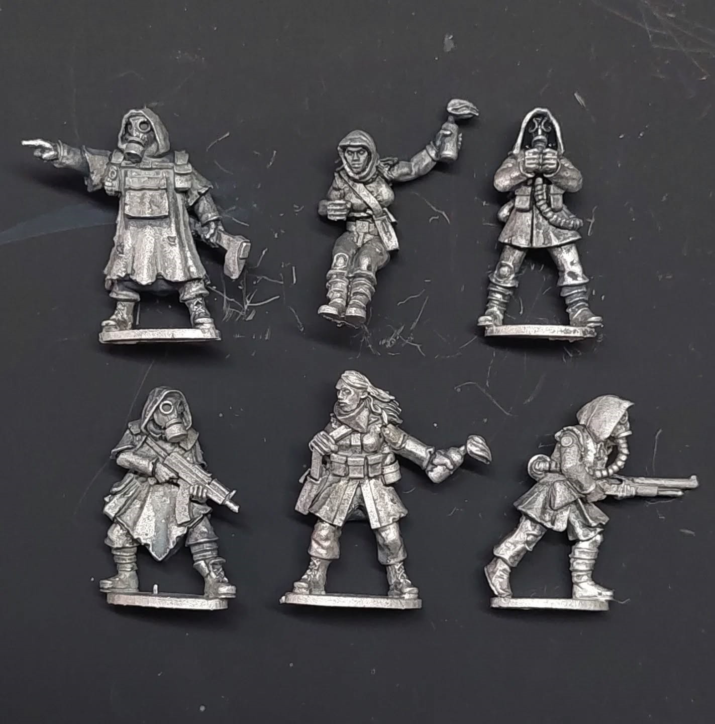 Darkzone Scavengers #1 - Mace Face Miniatures