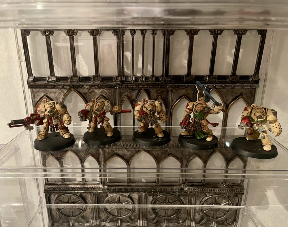 Of Displays and Disappointment